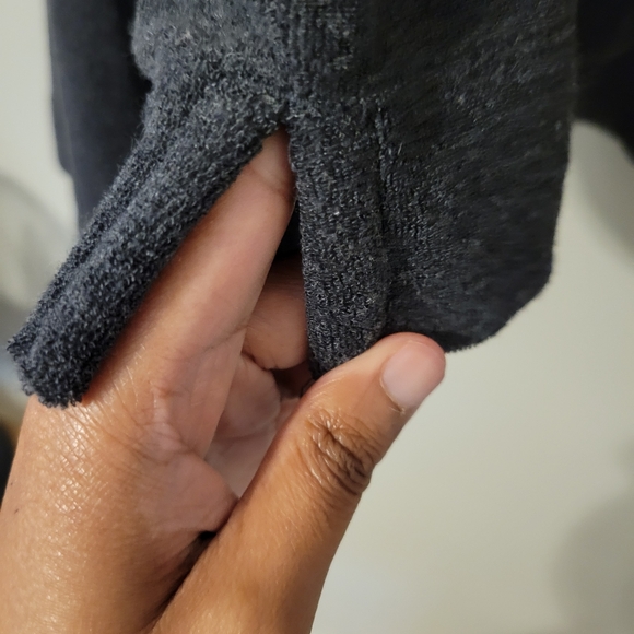 Nike Womens Charcoal Grey Athletic Athleisure Sweater Top. Bell Sleeves. Size XL - Picture 6 of 8